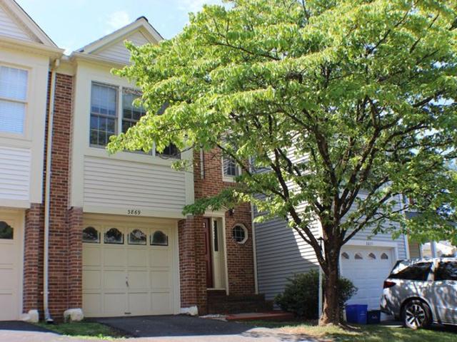 Townhouse for sale in Virginia