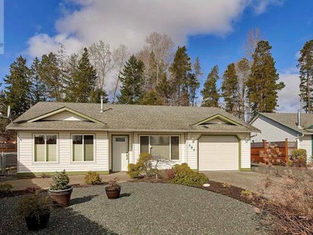 House for sale in Clayoquot, British Columbia