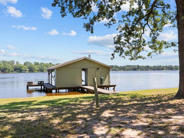 House for sale in Crockett, Texas