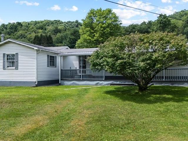 House for sale in Elk, Pennsylvania