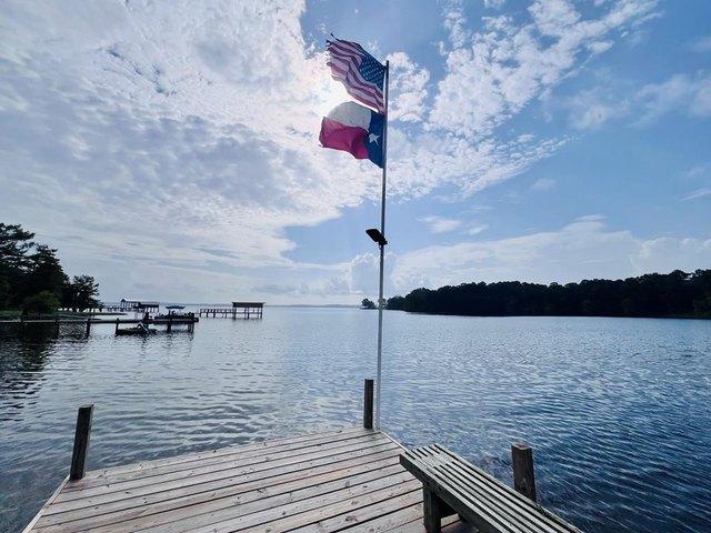 House for sale in Sabine, Texas