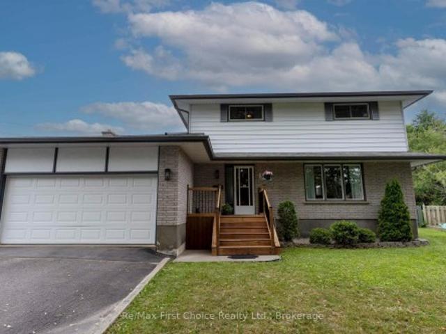 House for sale in Thunder Bay, Ontario