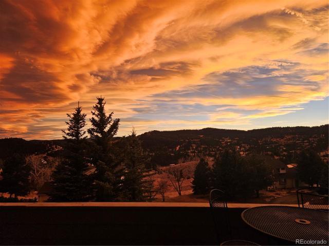 House for sale in Paradise Hills, Golden