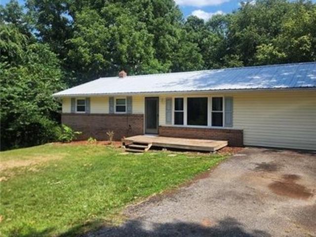 House for sale in Millers Creek, North Carolina