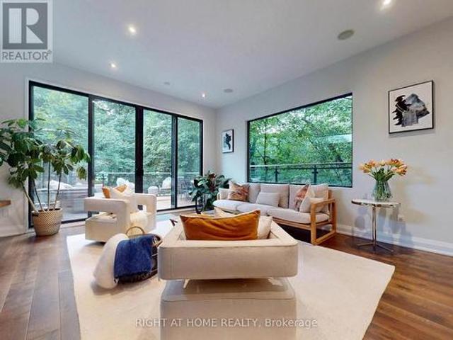House for sale in Eglinton—Lawrence, Toronto