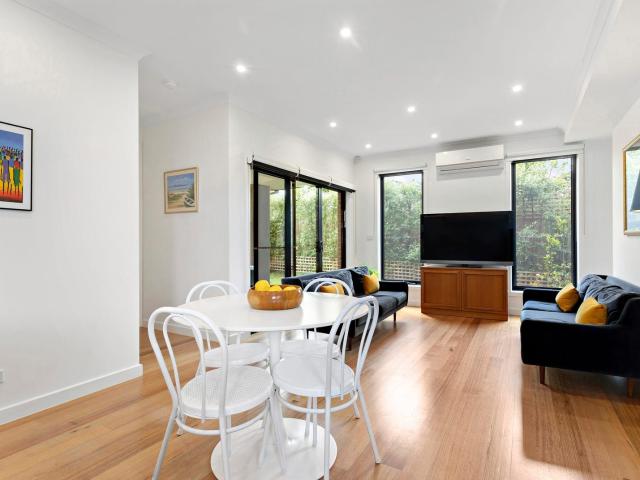 House for rent in Clayton, Melbourne