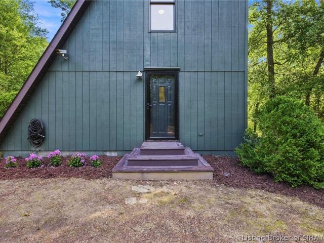 House for sale in Scottsburg, Indiana