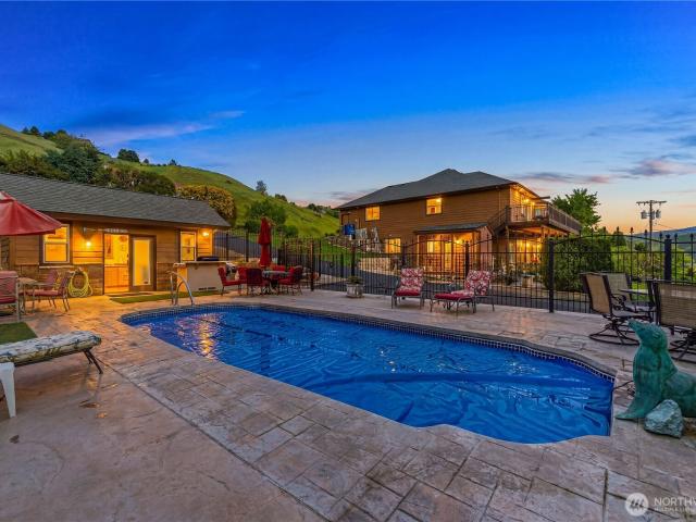 House for sale in Wenatchee, Washington