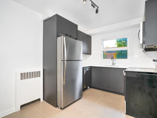 Apartment for rent in St. Leonard's, Quebec