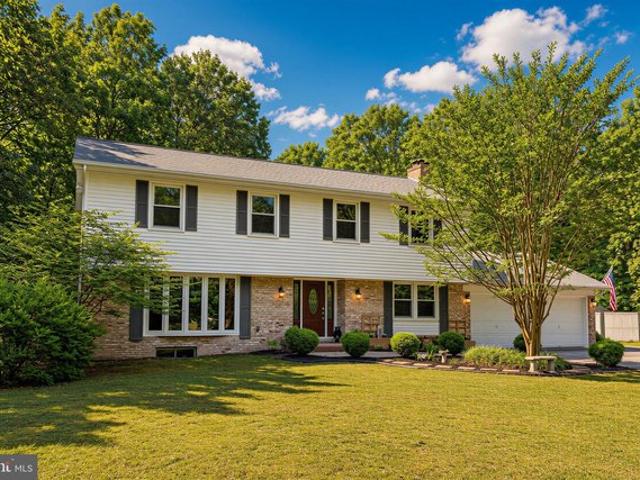 House for sale in White Plains, Maryland