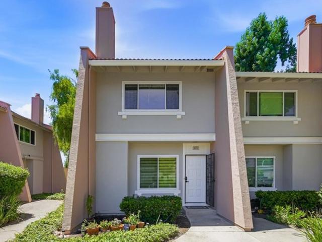 Townhouse for sale in Fremont, California