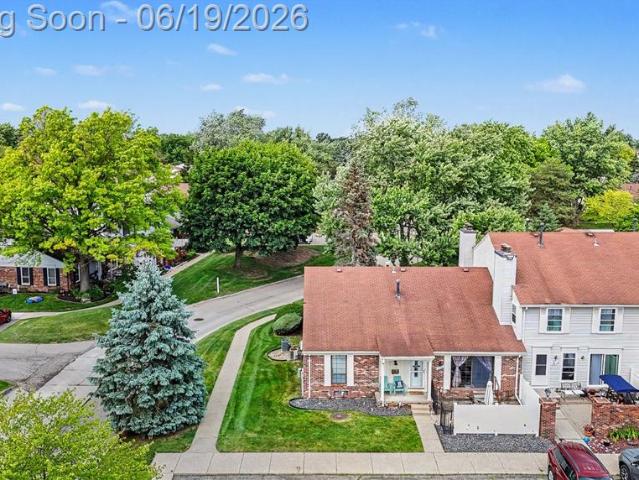 Condo for sale in Clinton Township, Michigan