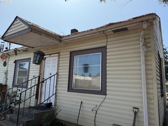 House for sale in Oregonia