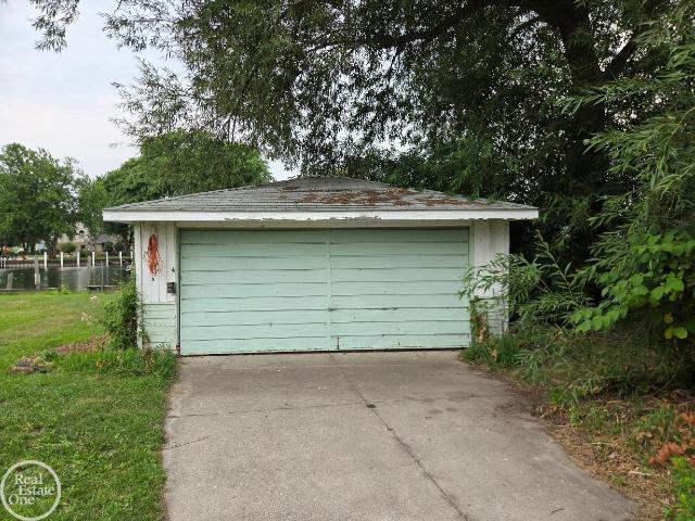 House for sale in Harrison Township, Michigan