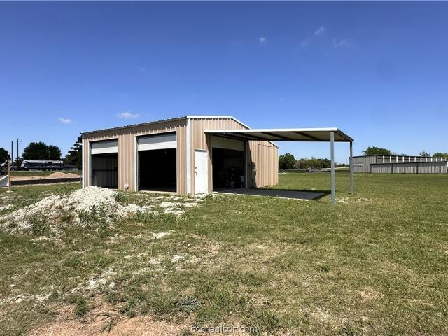 Commercial for sale in North Zulch, Texas