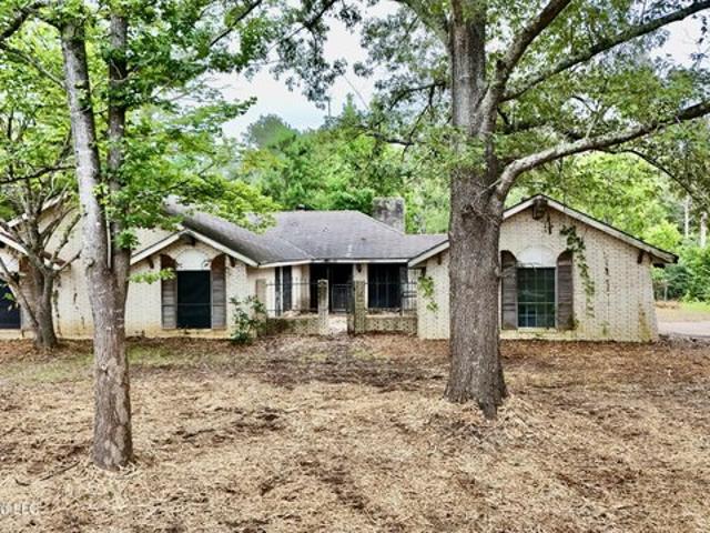 House for sale in Raymond, Mississippi