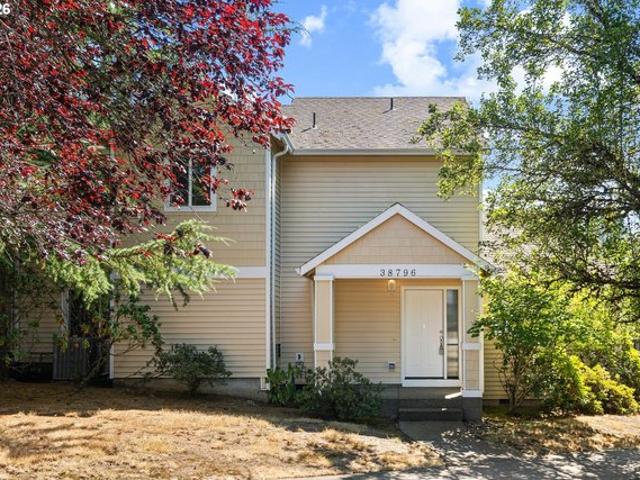 Townhouse for sale in Oregonia