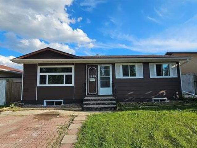 House for sale in Saskatoon, Saskatchewan