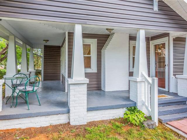 House for sale in Elkin, North Carolina