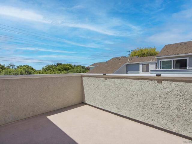Townhouse for sale in Irvine, California