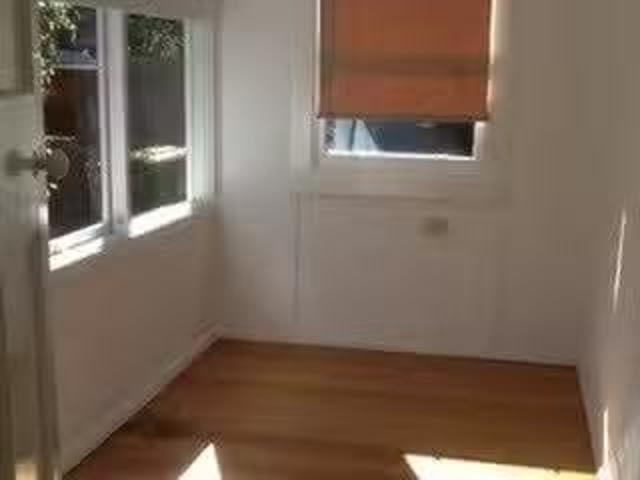 House for rent in Mont Albert