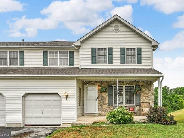 Townhouse for sale in Reading, Pennsylvania