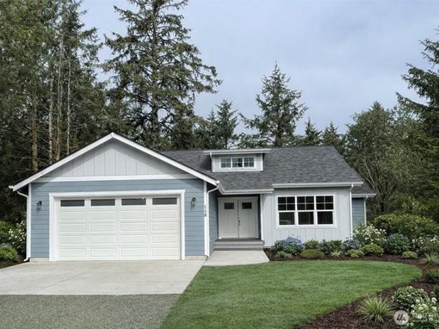 House for sale in Ocean Shores, Washington