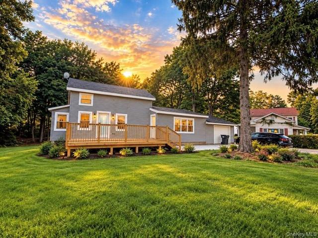 House for sale in Sparrow Bush, Orange County