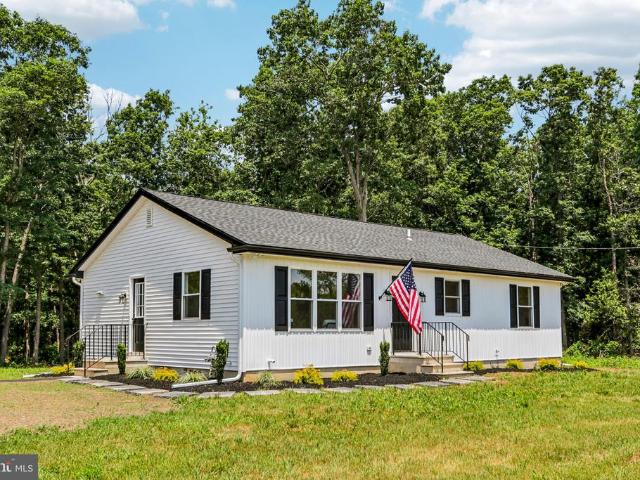 House for sale in Rosenhayn, New Jersey