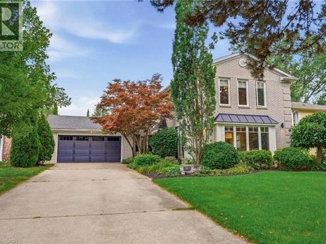 House for sale in Burlington, Ontario