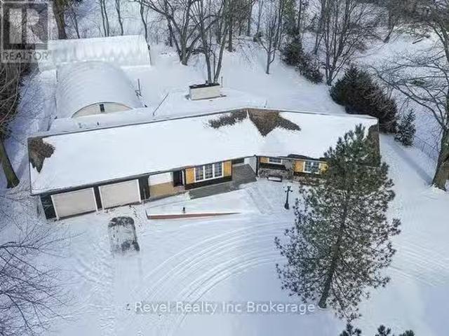 House for sale in Thames Centre, Ontario
