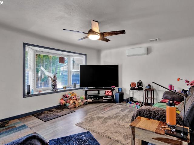 House for sale in Eugene