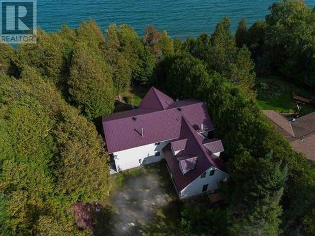 House for sale in Hilton, Ontario