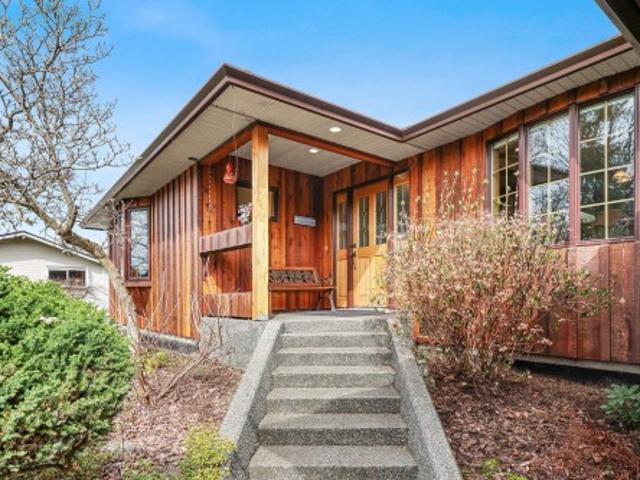 House for sale in Strathcona, British Columbia