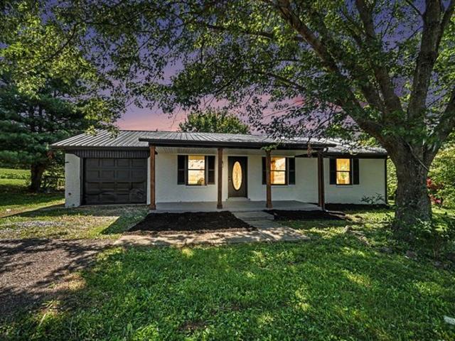 House for sale in Salvisa, Kentucky