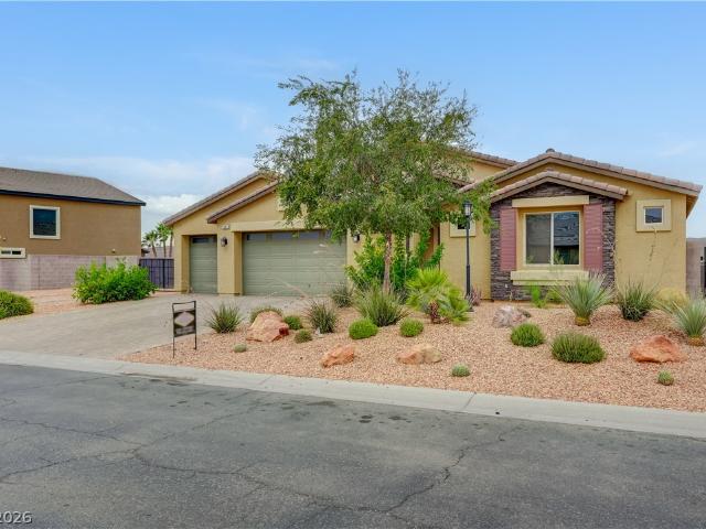 House for sale in Logandale, Nevada