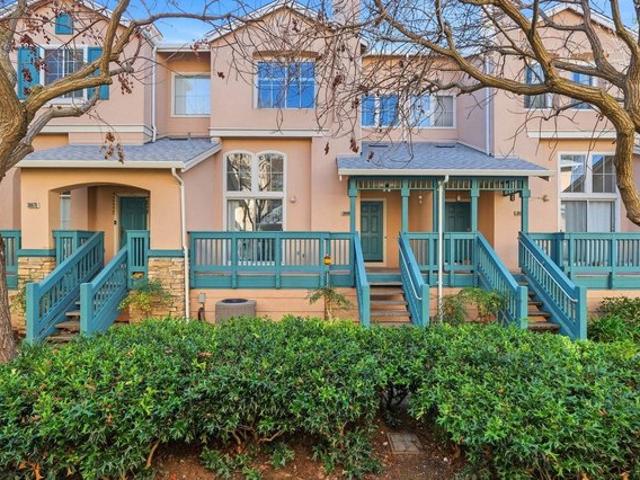Townhouse for sale in Fremont, California
