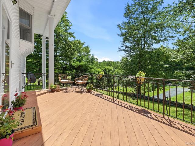 House for sale in Cortlandt Manor, New York