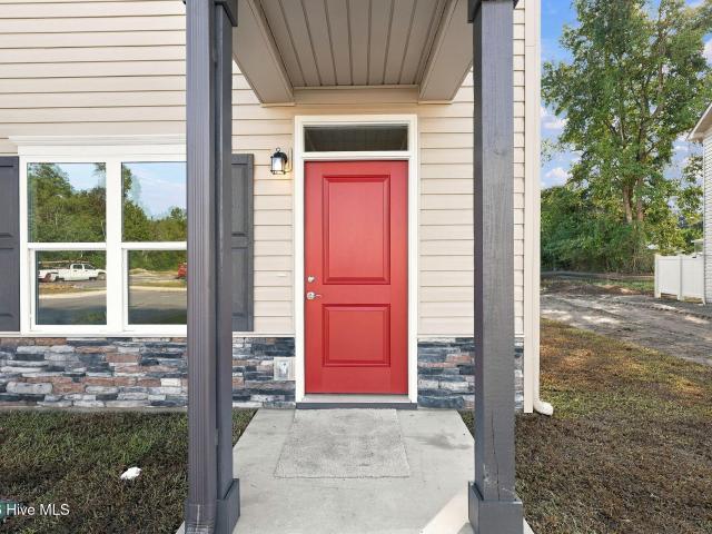 Townhouse for sale in Piney Green, Onslow County