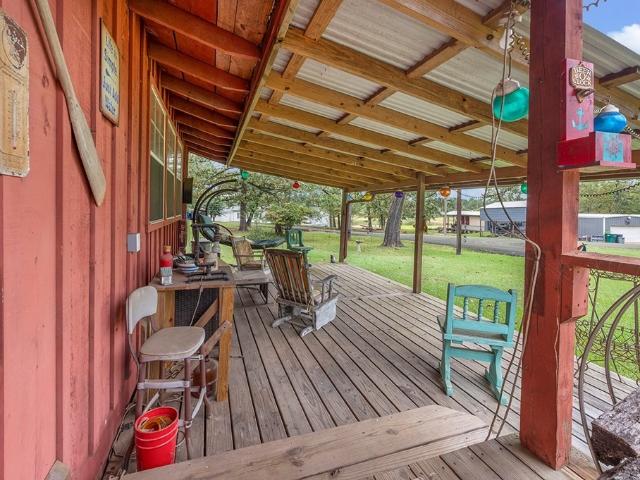 House for sale in Broaddus, Texas