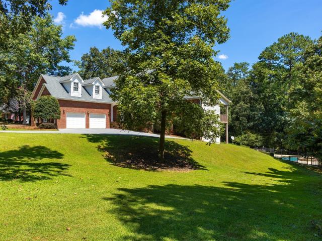 House for sale in Sunset Hills, Calhoun