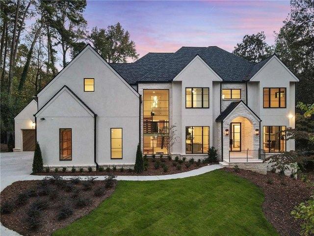 House for sale in Sandy Springs, Georgia