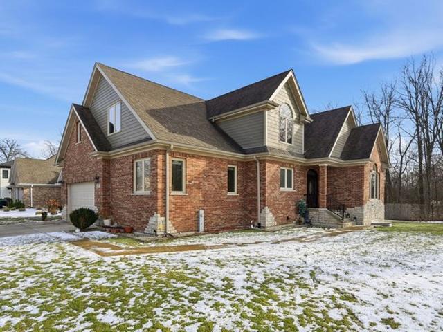 House for sale in Wood Dale, Illinois