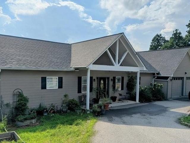 House for sale in Blairsville, Georgia