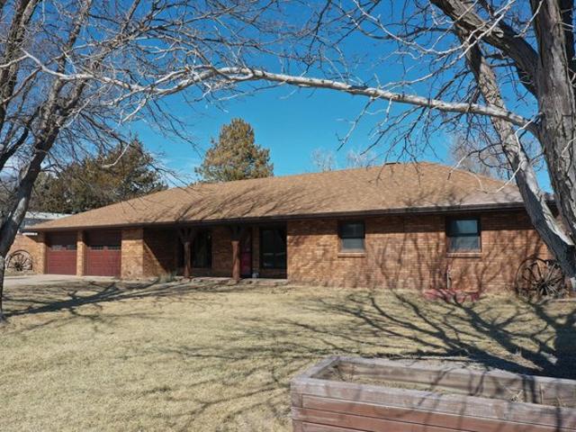 House for sale in Wauneta, Chase County