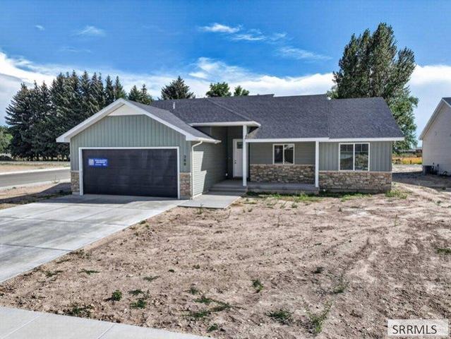 House for sale in Shelley, Bingham County