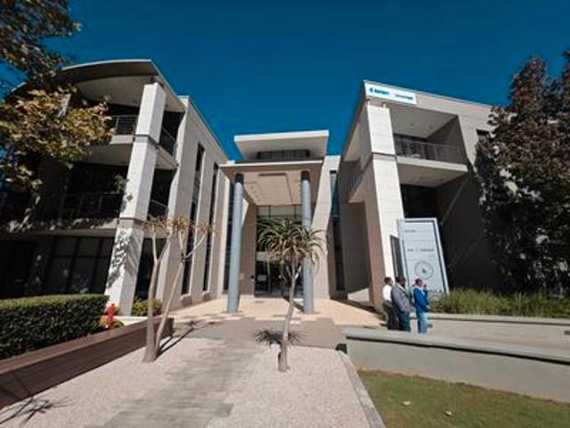 Commercial for rent in Waterkloof, Gauteng