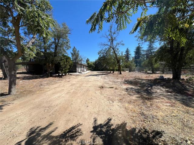 House for sale in Anza, California