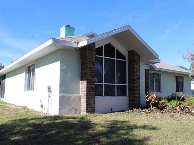 House for sale in Lady Lake, Florida
