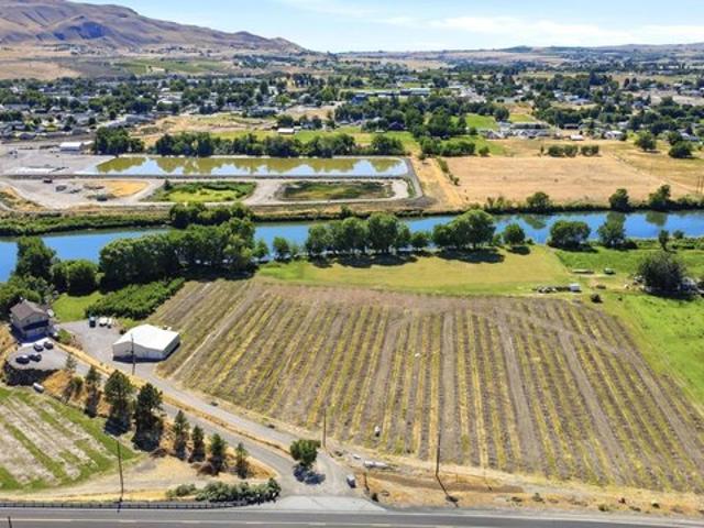 House for sale in Benton City, Washington